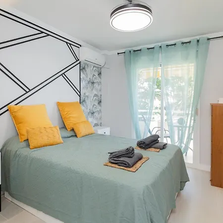 Malagadevacaciones - La Carihuela Apartment Torremolinos Exterior photo